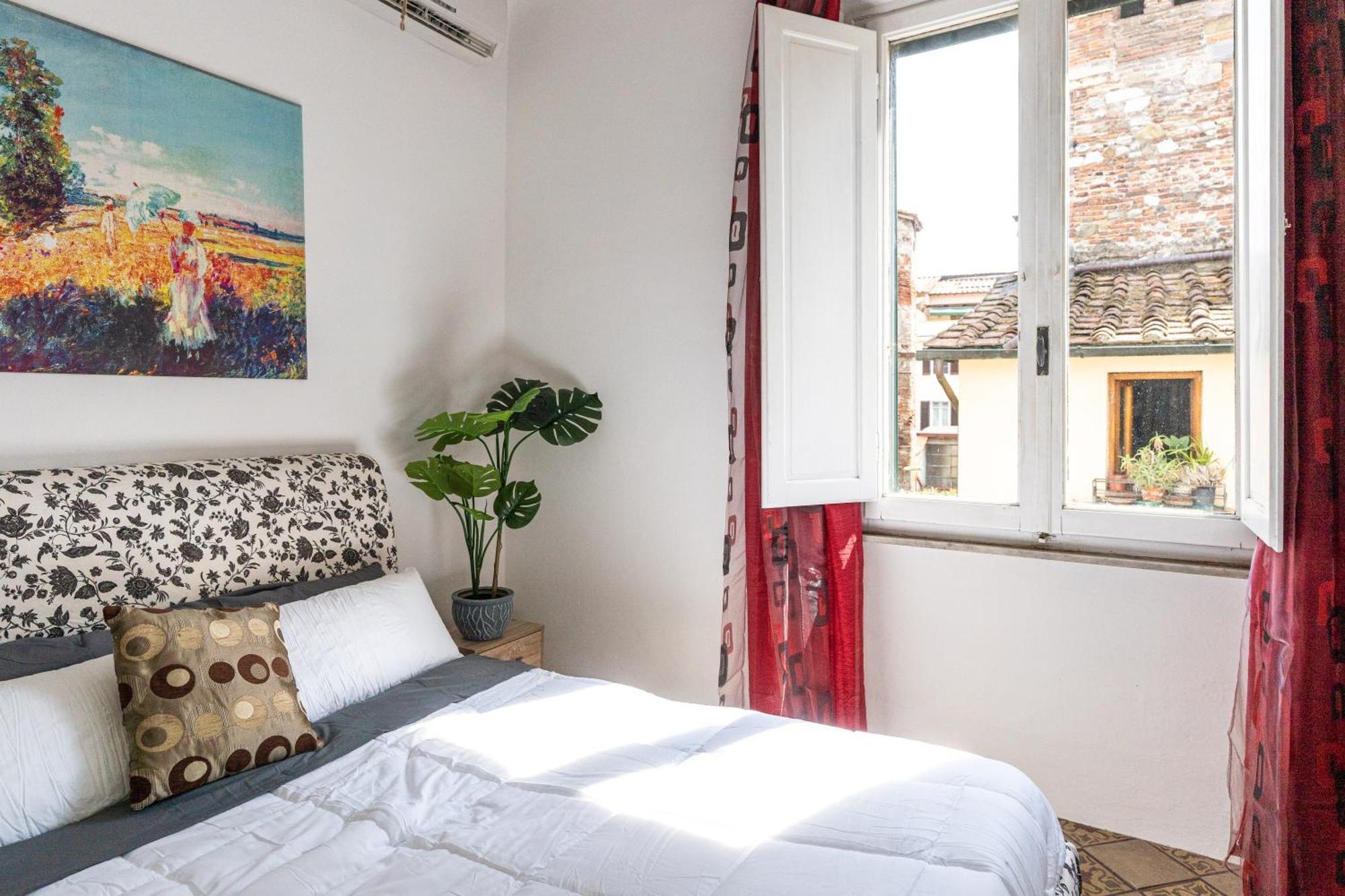 Historic Apt In The Center Of Lucca With Balcony 아파트 외부 사진